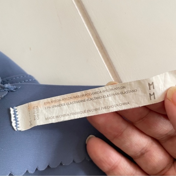 urban outfitters out from under baby blue scallop hem bralette size M - Picture 5 of 6